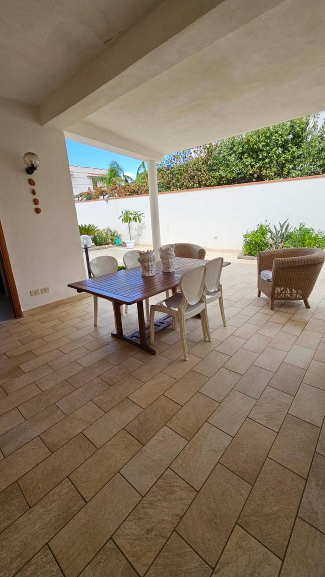 Isolahome Isola delle Femmine Ngoại thất bức ảnh