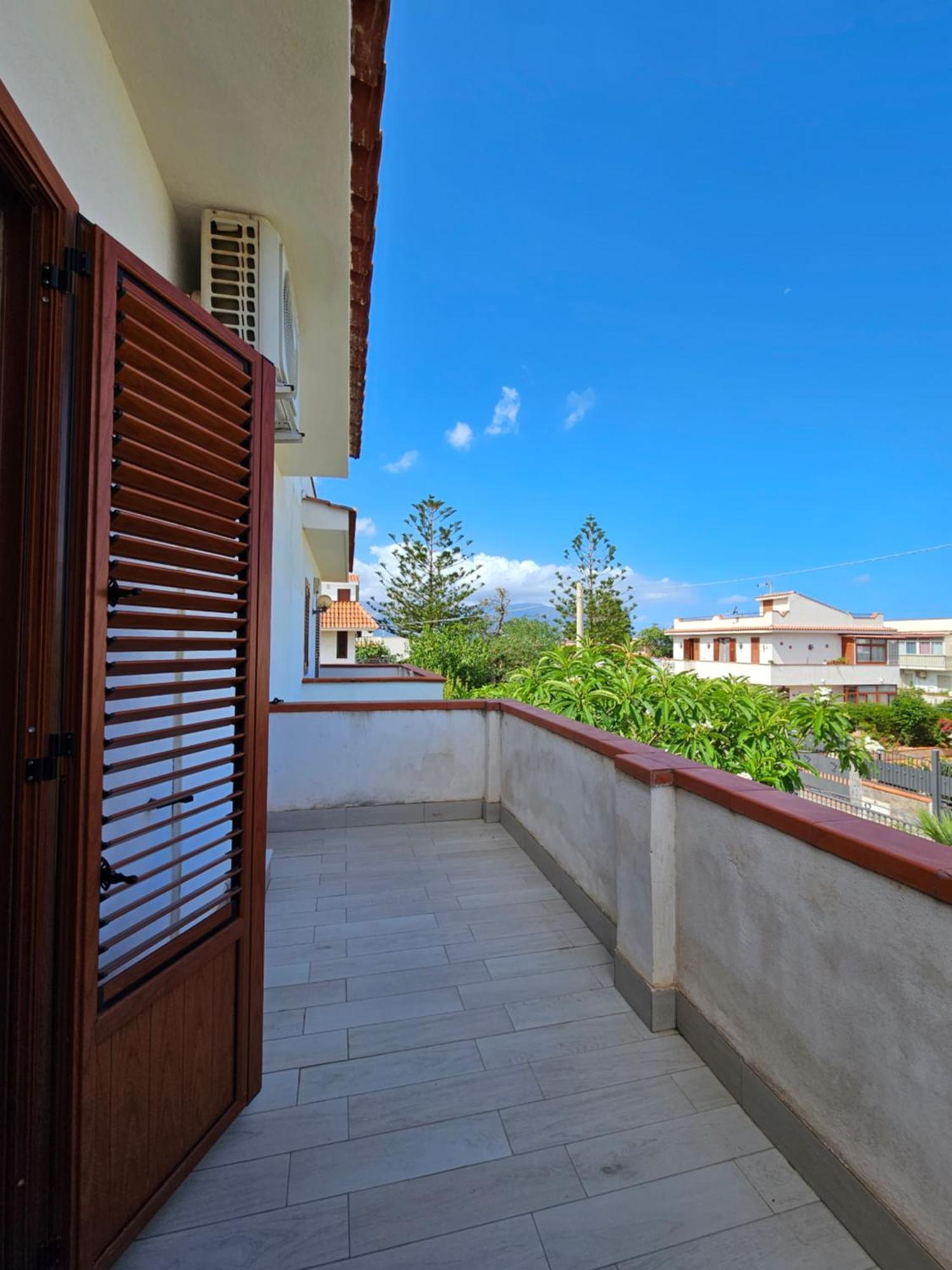 Isolahome Isola delle Femmine Ngoại thất bức ảnh